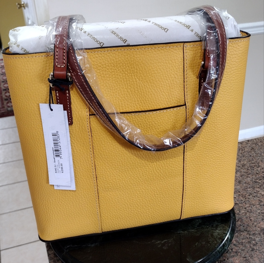 NWT Dooney & Bourke Pebble  Grain Lexington Shopper Tote - Picture 10 of 15